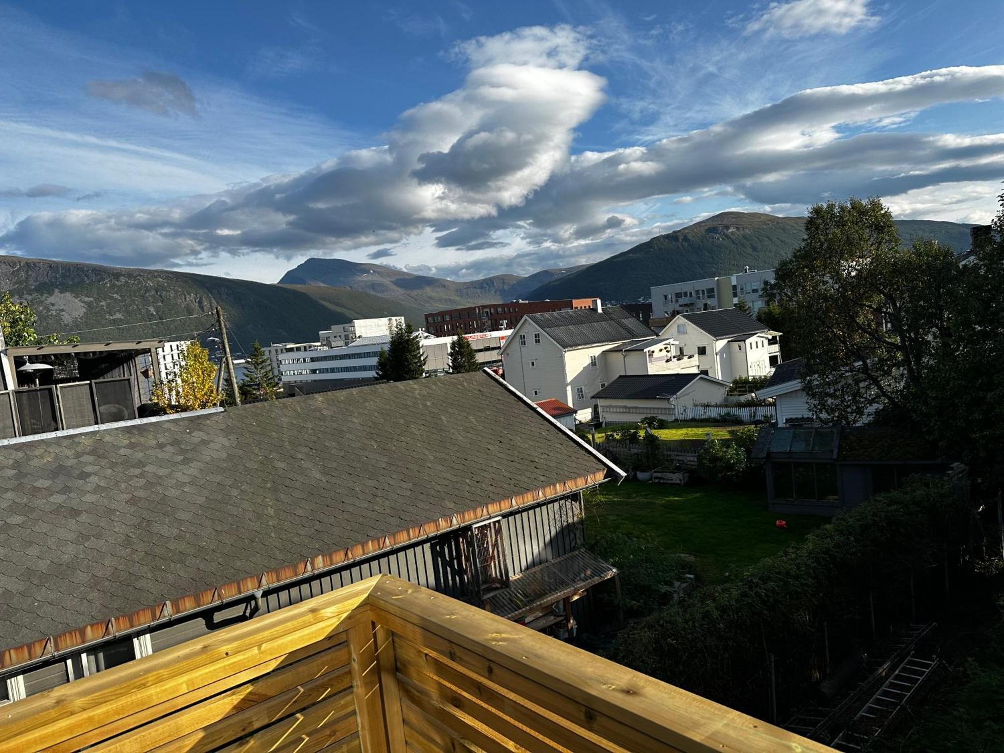 Skagesund Guest House With Free Parking Тромсе Екстер'єр фото